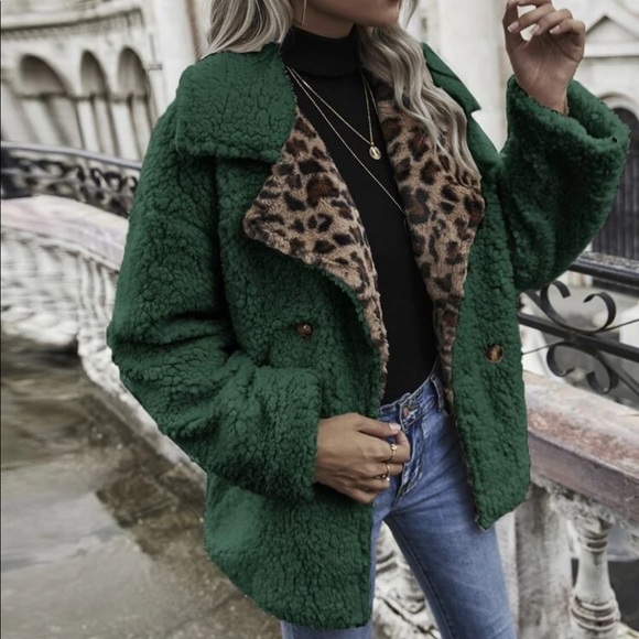 Leopard print contrast teddy coat - Picture 14 of 16